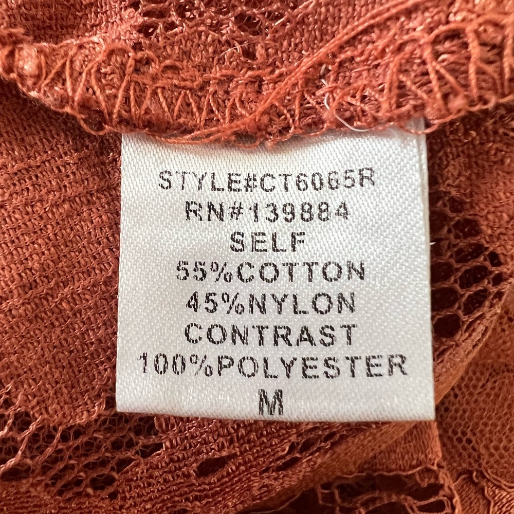 PEACH Lace Top - Picture 5 of 5